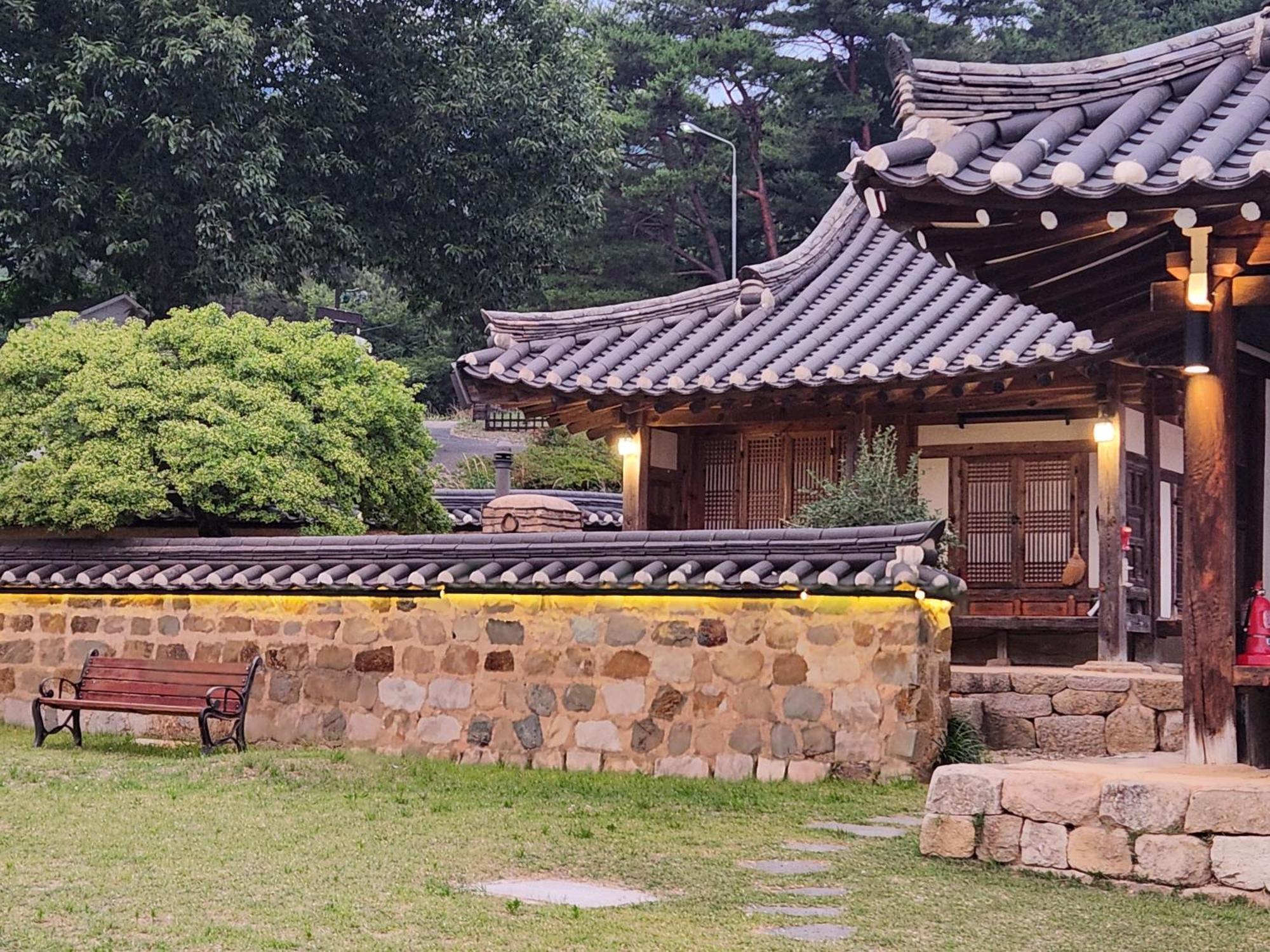 Dobong Seodang Кьонджу Екстер'єр фото